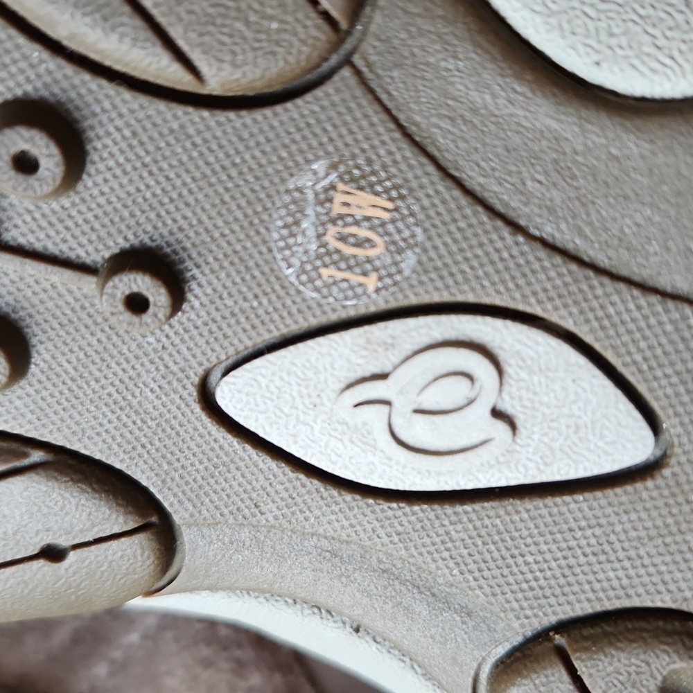 Skechers Suede Slip-On Shoe Tan - Picture 8 of 16